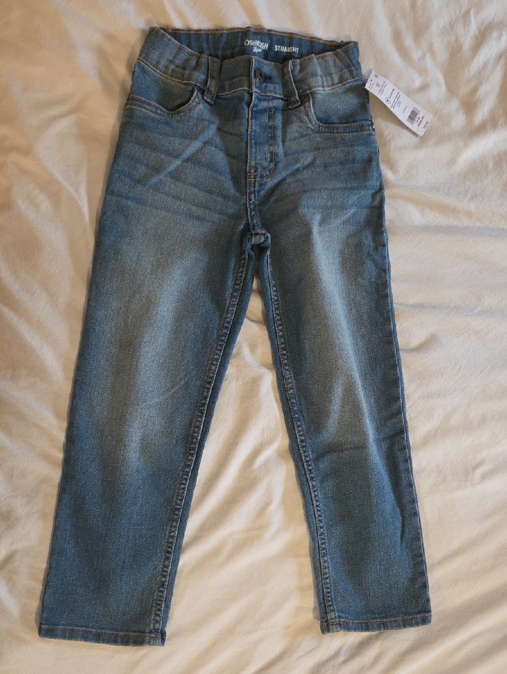 OshKosh B'gosh Boys Straight Jeans in Medium Blue Wash NWT